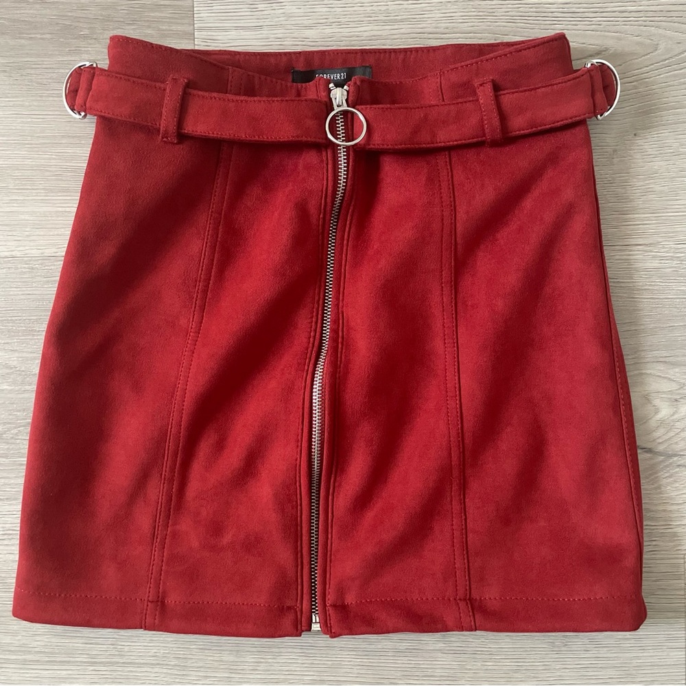 Forever 21 Red Suede Mini Skirt with Zipper and Belt Size S
